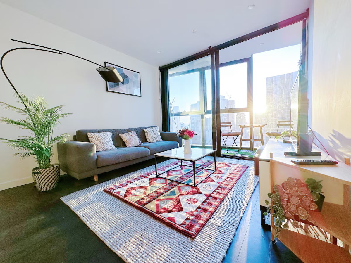 Amaze view H-lv conv CBD 2B &CarPark perf LongStay in Melbourne
