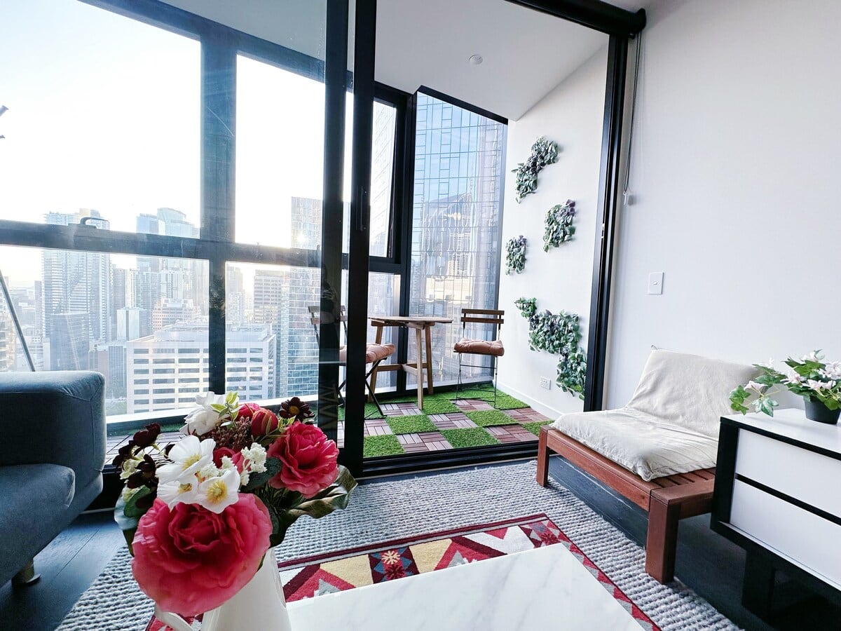 Amaze view H-lv conv CBD 2B &CarPark perf LongStay — photo 2 of 49