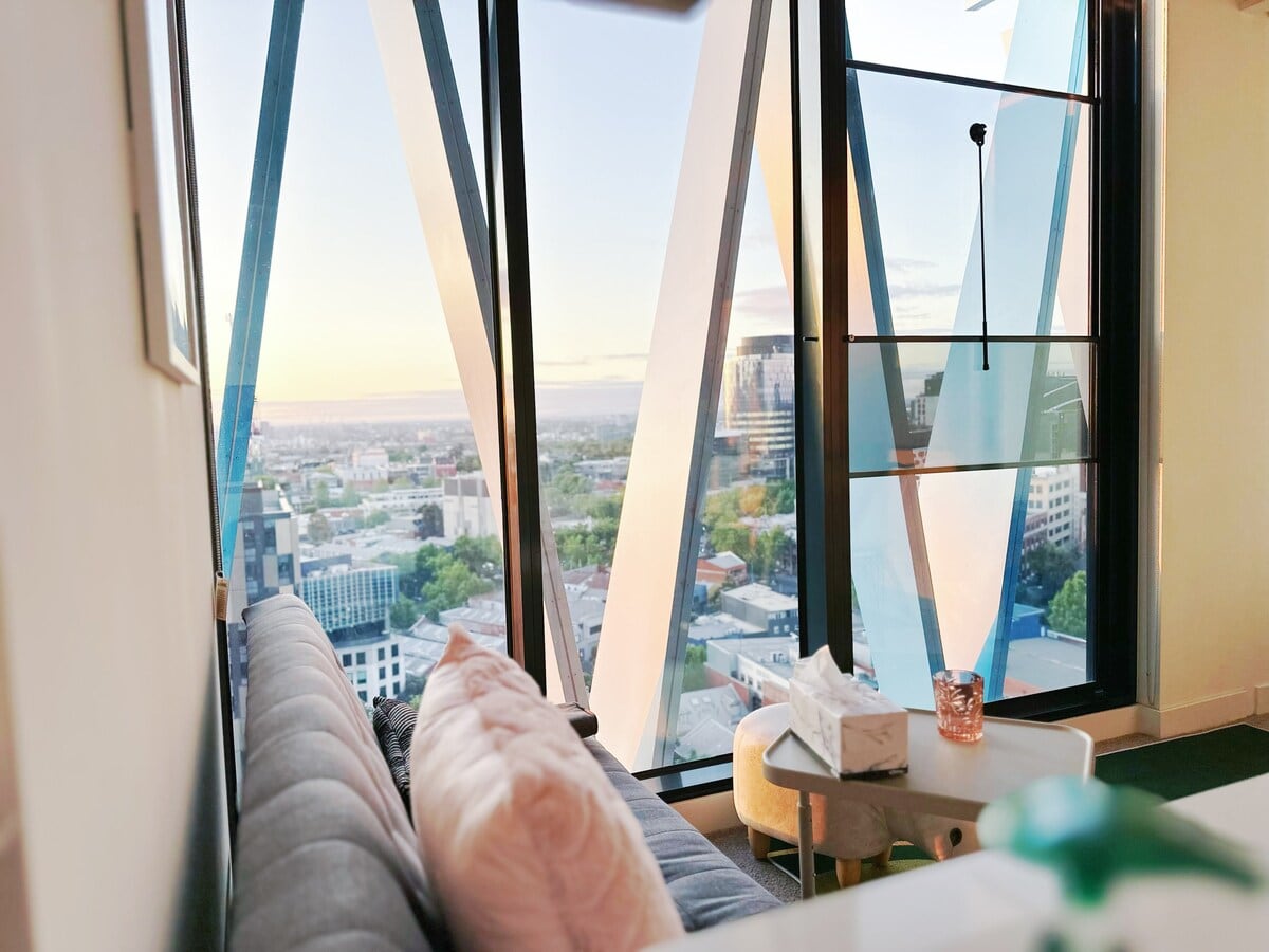 Amaze CBD view: Carlton H-Lv conv 1B perf LongStay — photo 4 of 47