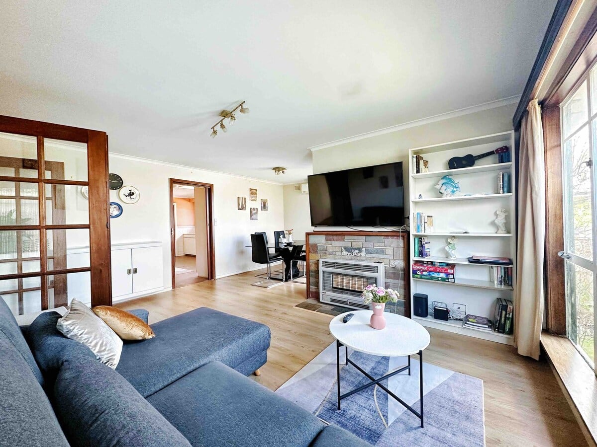 3B House @ Mt Waverley w BoardGames&BigTV — photo 5 of 44