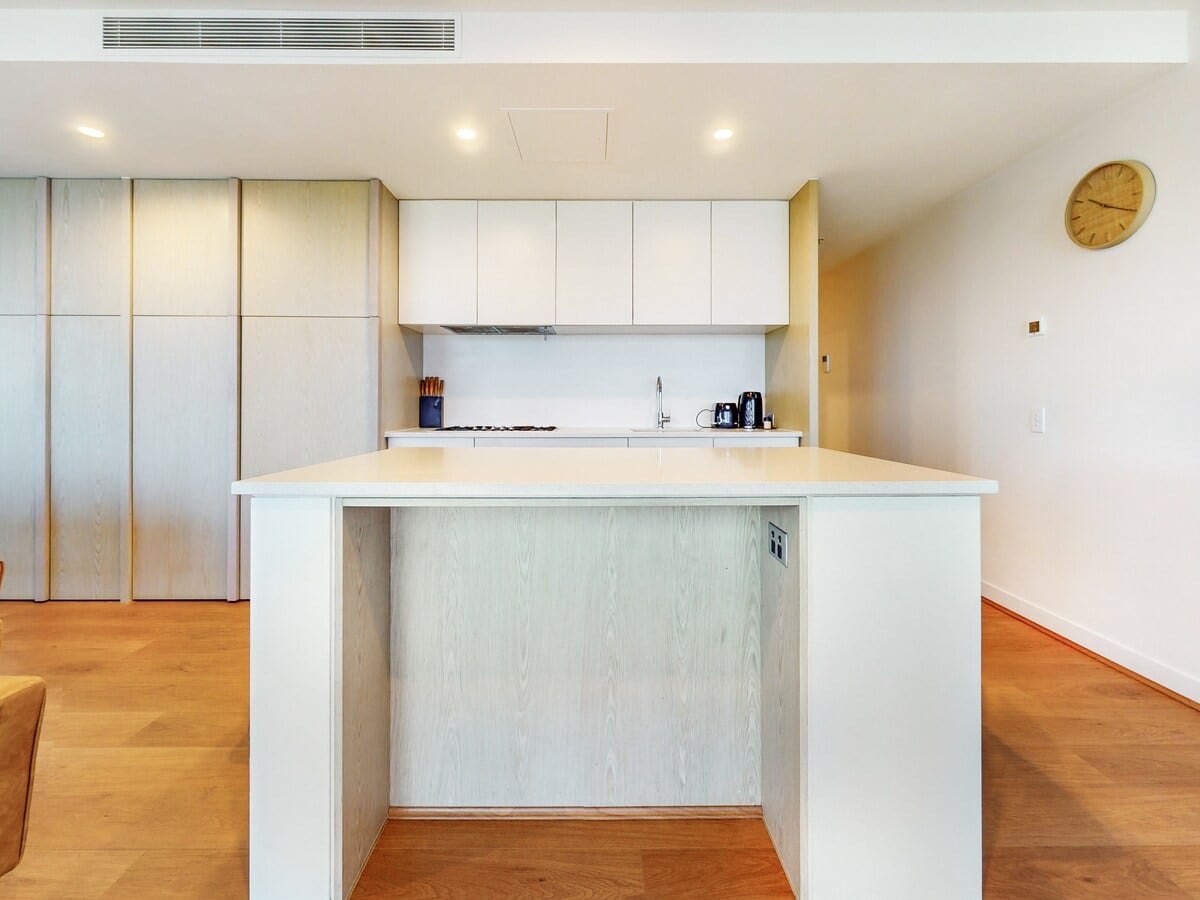 AmazeView H-level 3B3B w FreePark Perf 4 LongStay — photo 4 of 11
