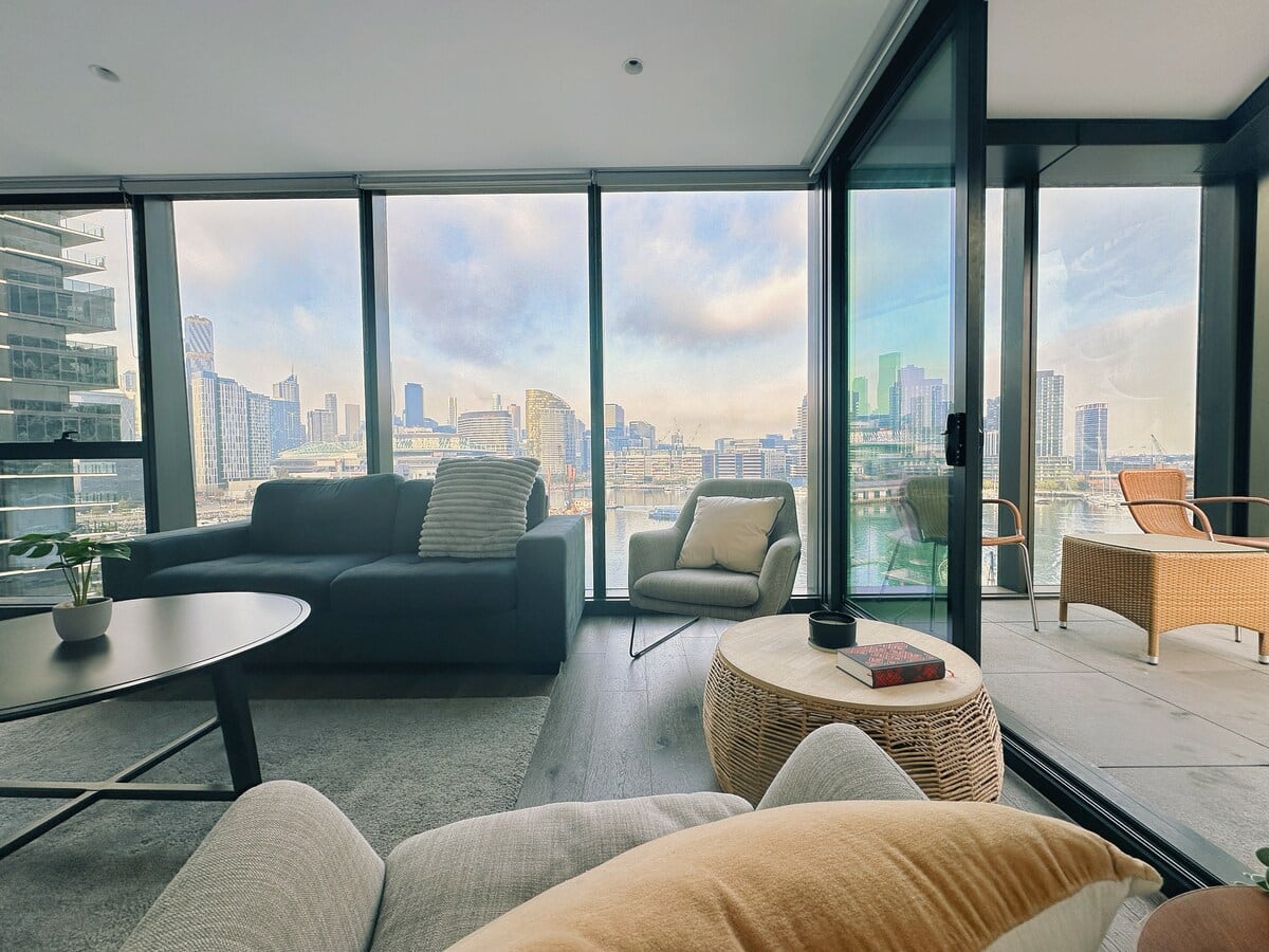 AmazingView Waterfront 3B3B w CarPark@FreeTramZone in Kensington