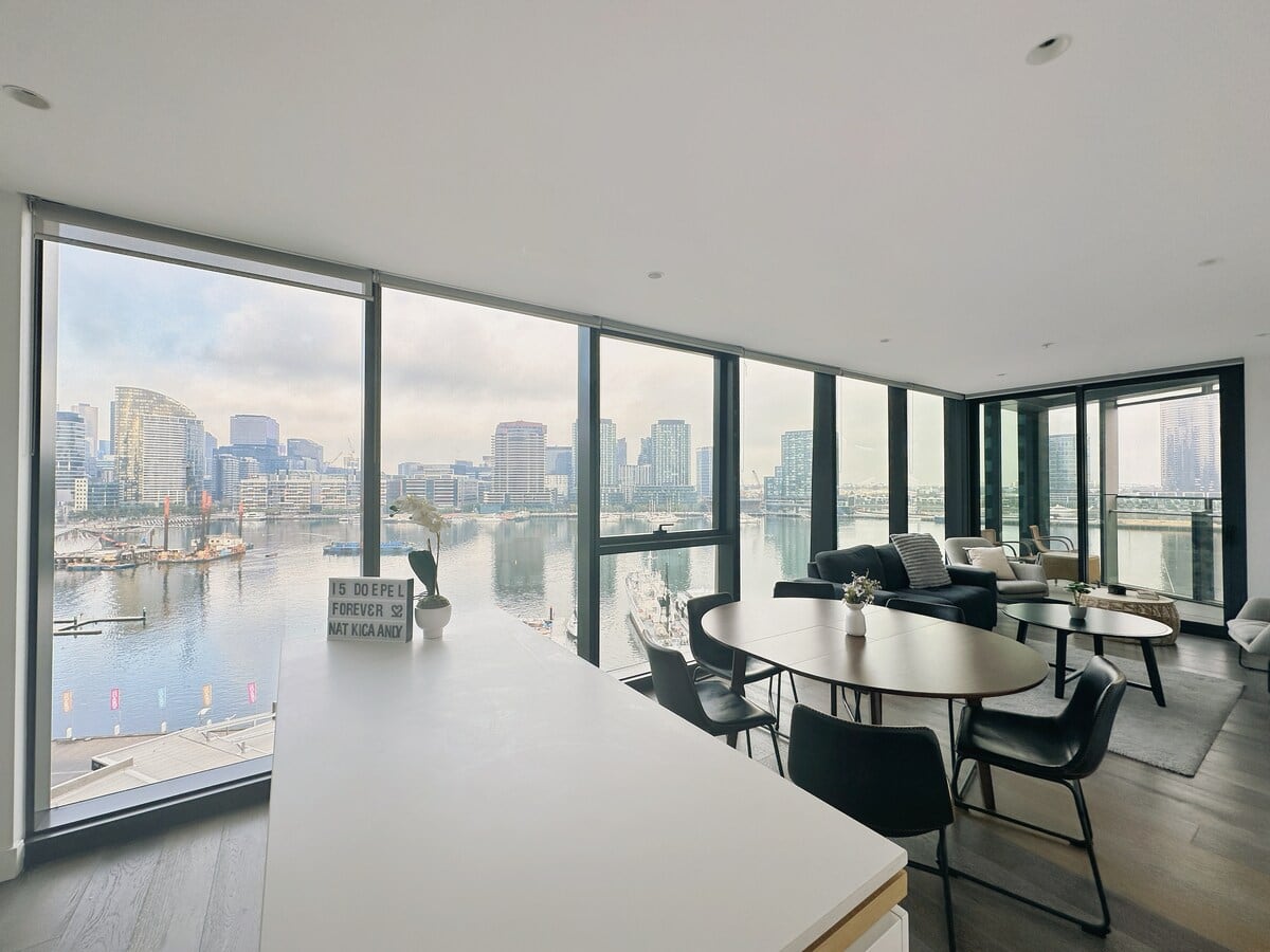 AmazingView Waterfront 3B3B w CarPark@FreeTramZone — photo 2 of 48