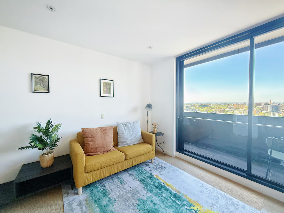 AmazingViewCozy 1B1B CloseEverything Perf4LongStay — photo 2 of 26