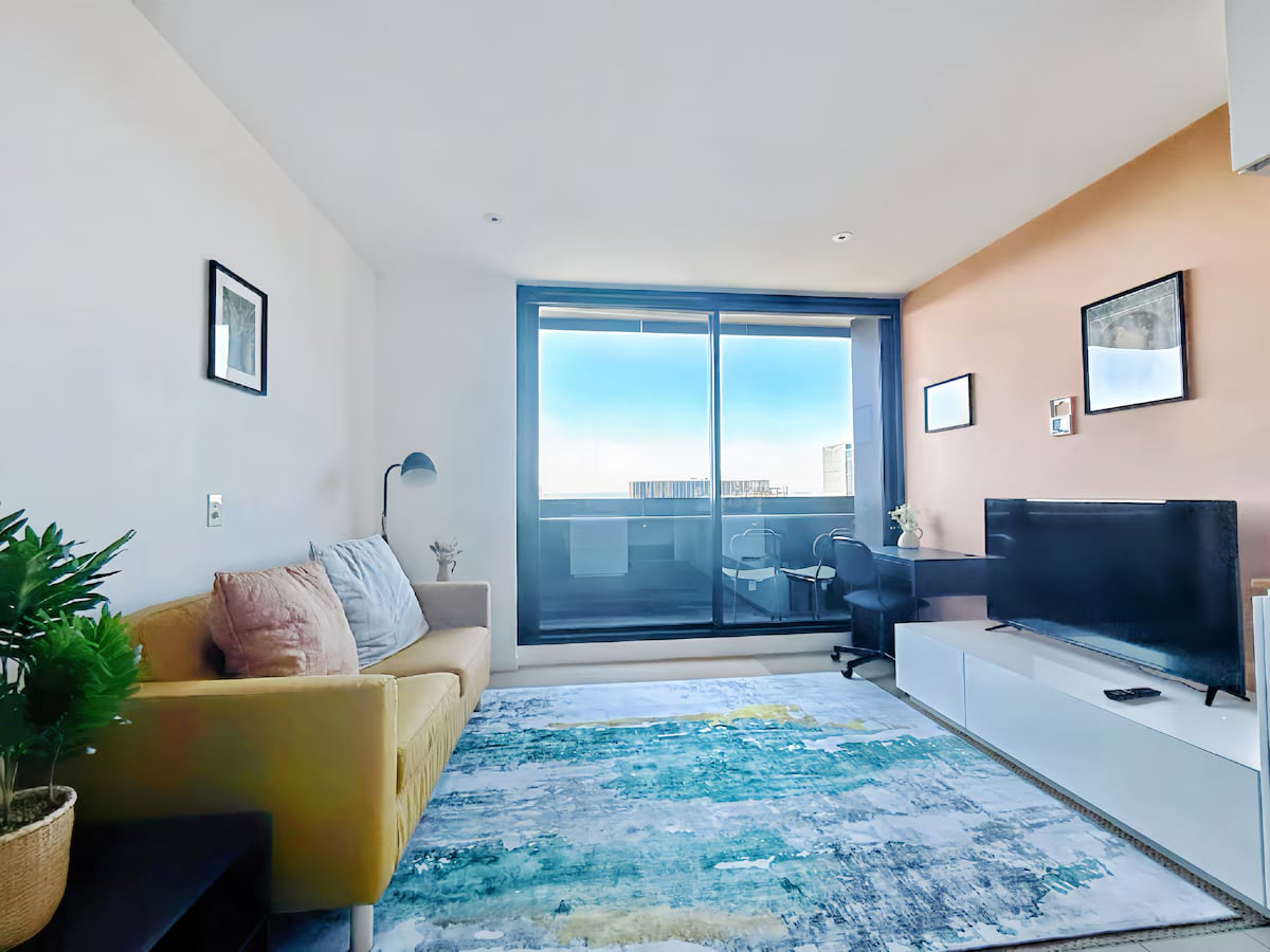 AmazingViewCozy 1B1B CloseEverything Perf4LongStay — photo 4 of 26