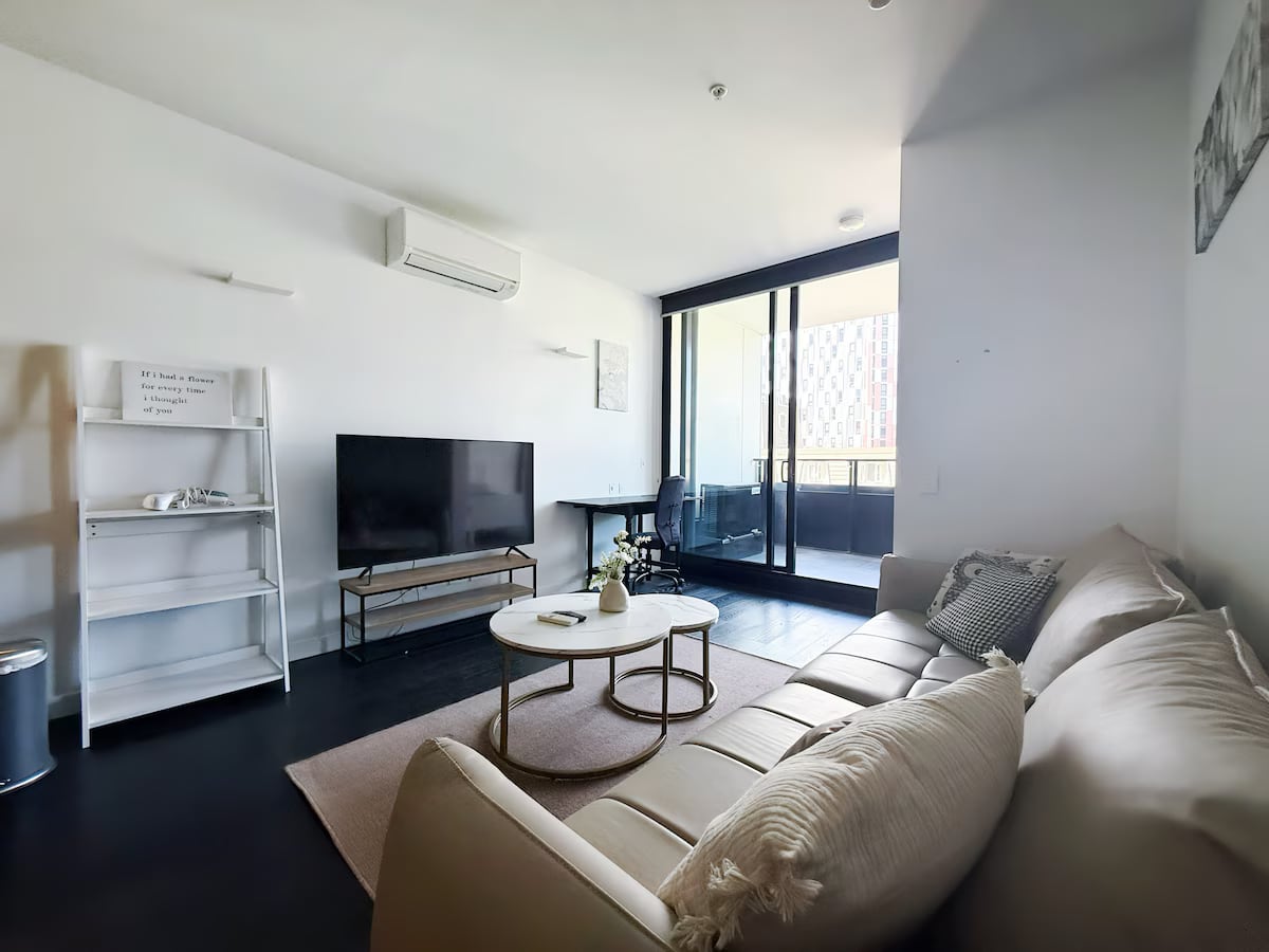 Cozy 2B1B close MelUni+Hospital+CBD & Free Parking — photo 4 of 26
