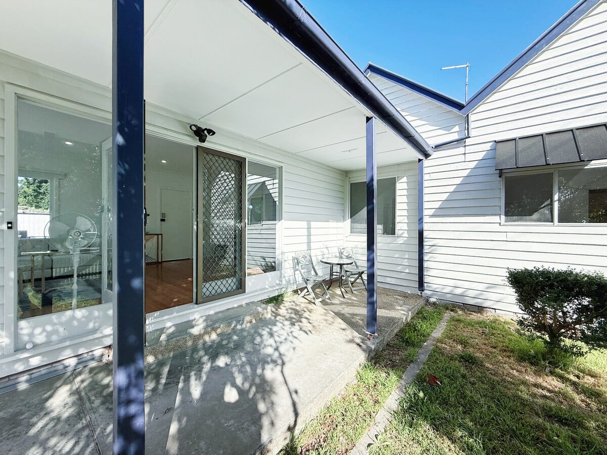 Cozy Convenience 3B House @ Central Ballarat East — photo 2 of 50