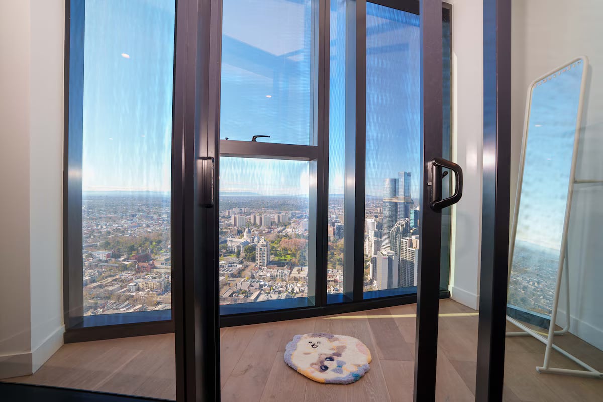 Amazing View High Level Cozy 2B2B + Free Parking — photo 3 of 20